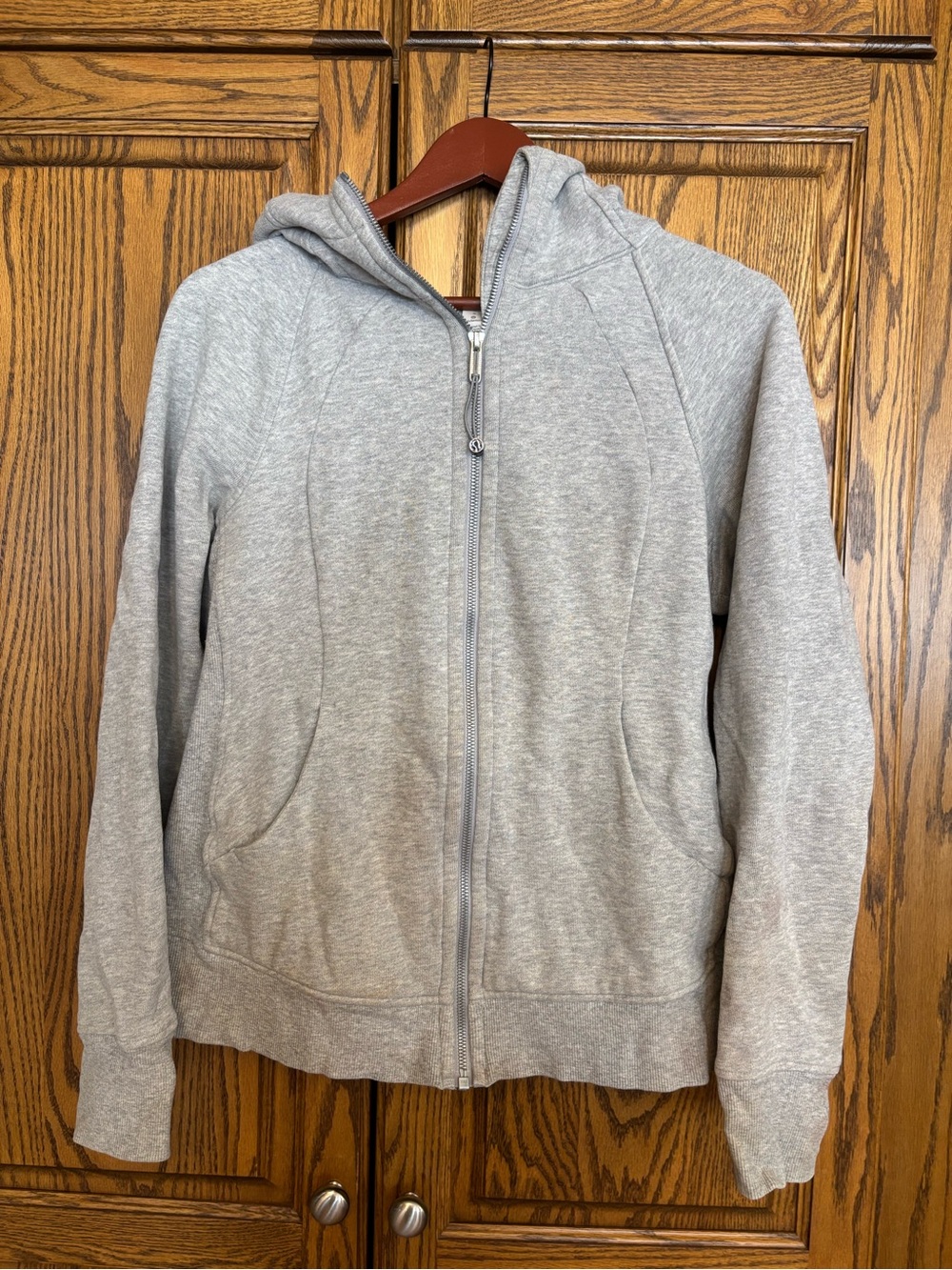 lululemon athletica Light Gray Cozy Fleece Hoodie size 8